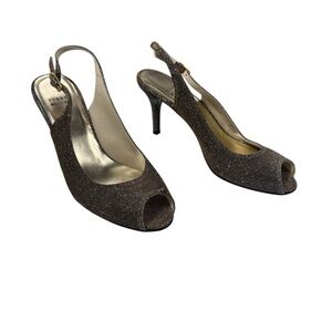 Stuart Weitzman gold metallic peep toe sling back heels size 8